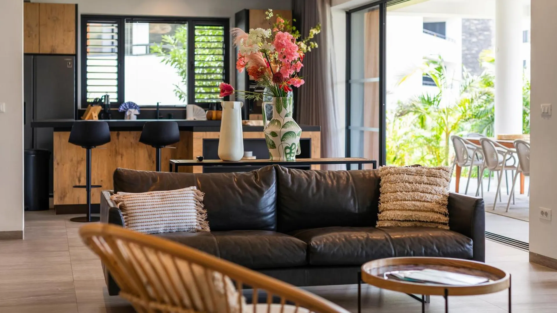 The Shore 2 Luxury Beach Front Condo Willemstad 0*,